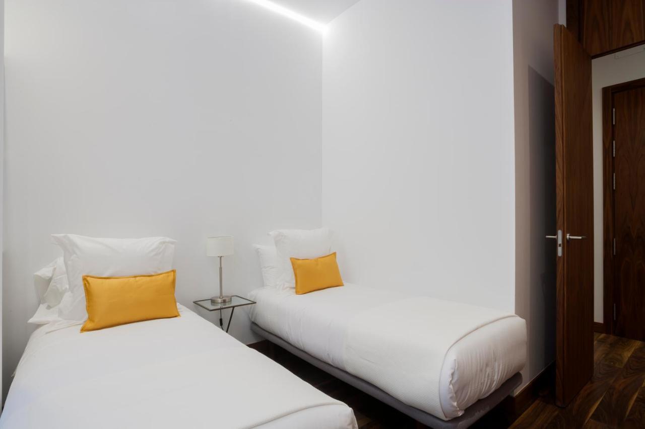 Dobohomes - Gran Via 2 Madrid Exterior photo